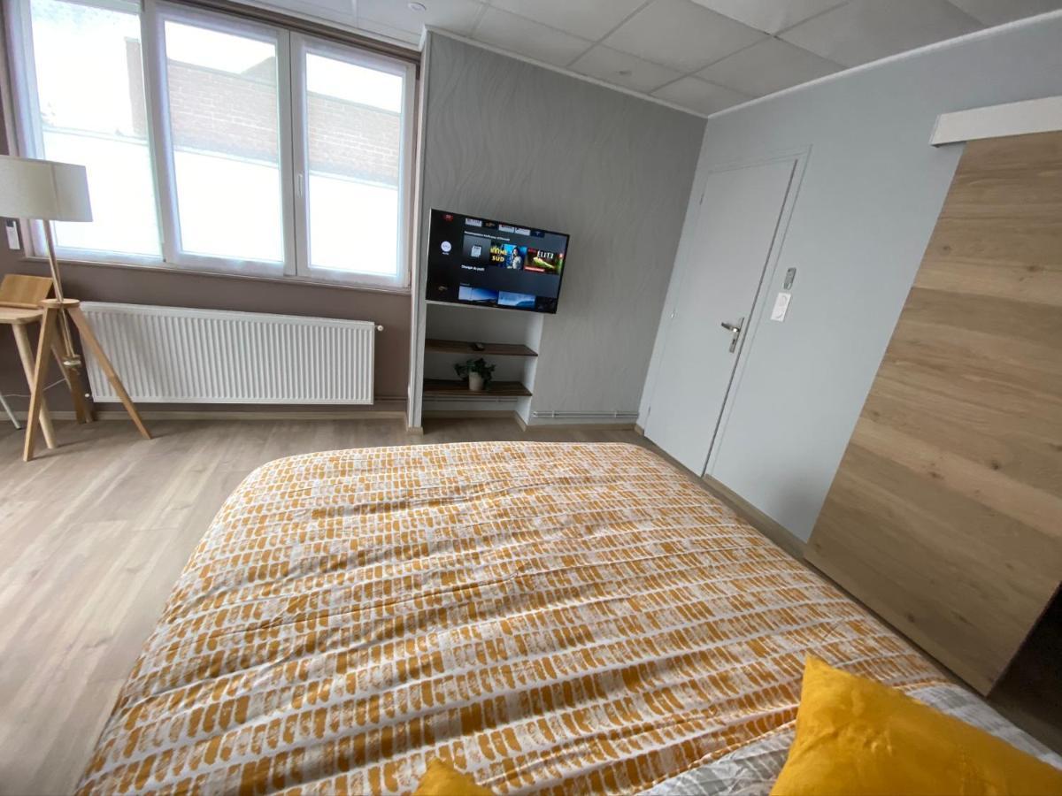 Logements Equipes A Onnaing Avec Espace Balneo En Option Proche Toyota, Autoroute Et Valenciennes Ngoại thất bức ảnh