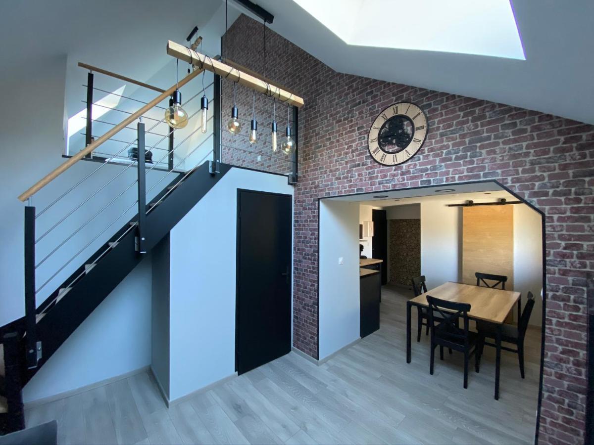 Logements Equipes A Onnaing Avec Espace Balneo En Option Proche Toyota, Autoroute Et Valenciennes Ngoại thất bức ảnh